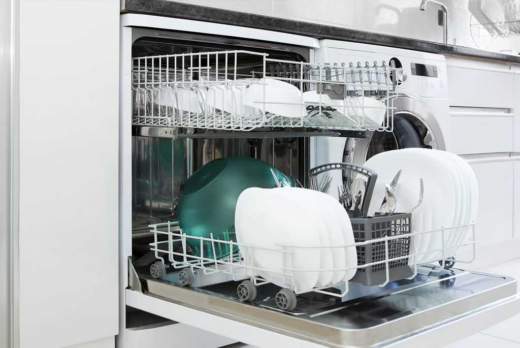 Посудомоечная машина не набирает воду Clatronic